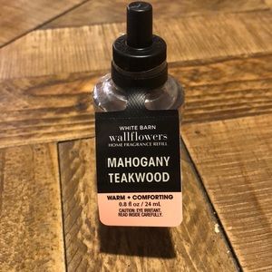 Bath and body works wall flower